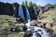 Wasserfall am Wegesrand
