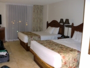 Oahu - Outrigger Luana Waikiki - Hotelzimmer